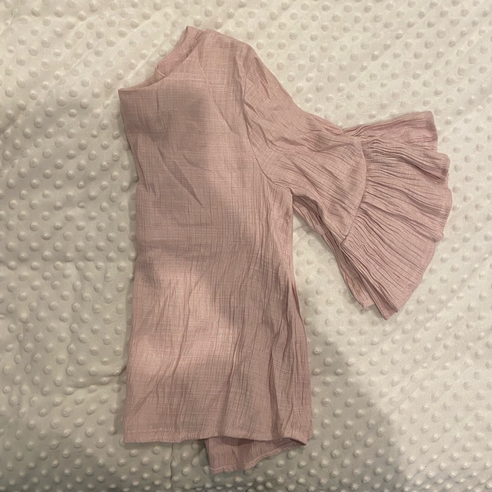 Showpo flair sleeve top